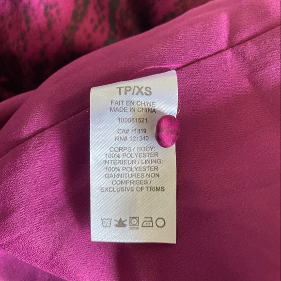 Purple snake print open back mini dress - Picture 12 of 12